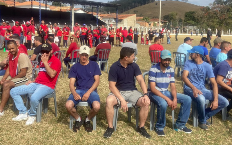 Gincana dos Pais - Azul e Vermelho