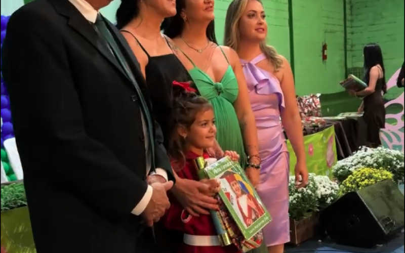 Formatura CMEI Luiz Carlos Viana